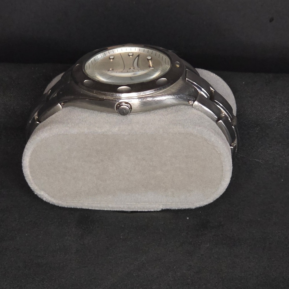Fossil Blue AM-3299 Mens Watch Silver Stainless Steel 100M Water Resistant - Picture 2 of 5